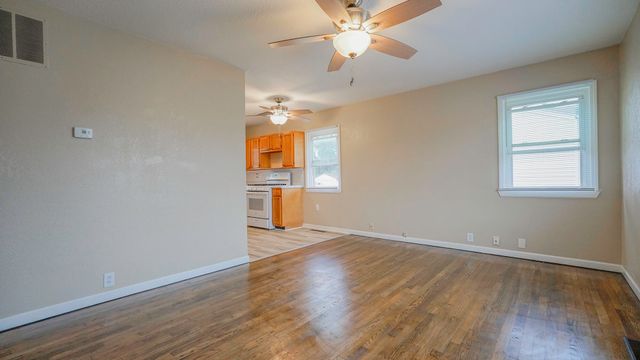 2906 8TH Avenue, Council Bluffs, IA 51501