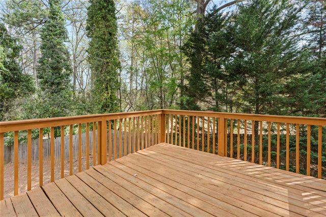 7025 Hampton Bluff Way, Roswell, GA 30075