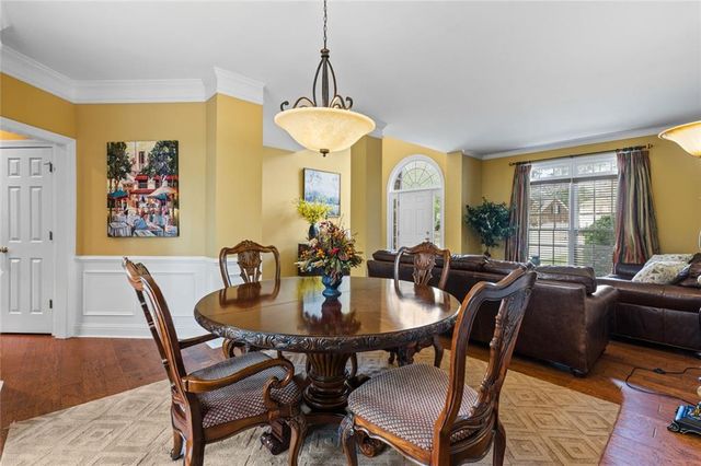 7025 Hampton Bluff Way, Roswell, GA 30075