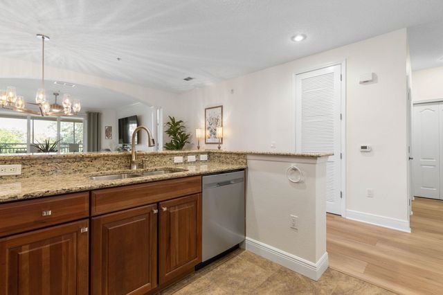 55 Riverview Bnd 2033, Palm Coast, FL 32137