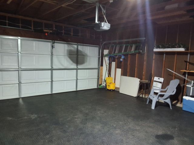 8456 Brunswick Court N, Brooklyn Park, MN 55443