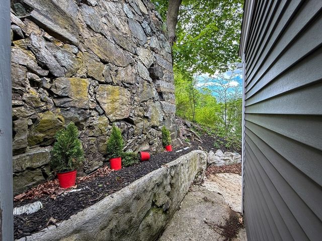 468 Salem St 2, Malden, MA 02148