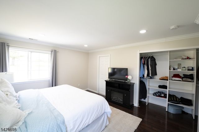 92 Connelly Ave, Mount Olive Twp., NJ 07828