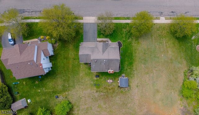 92 Connelly Ave, Mount Olive Twp., NJ 07828