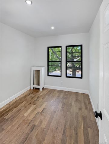 91-38 Springfield Boulevard, Queens Village, NY 11428