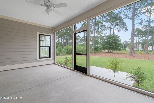 668 Breezewood Drive SE, Bolivia, NC 28422