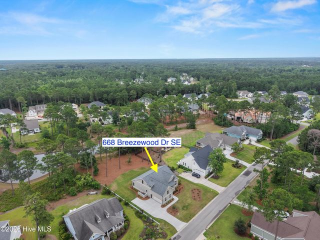668 Breezewood Drive SE, Bolivia, NC 28422
