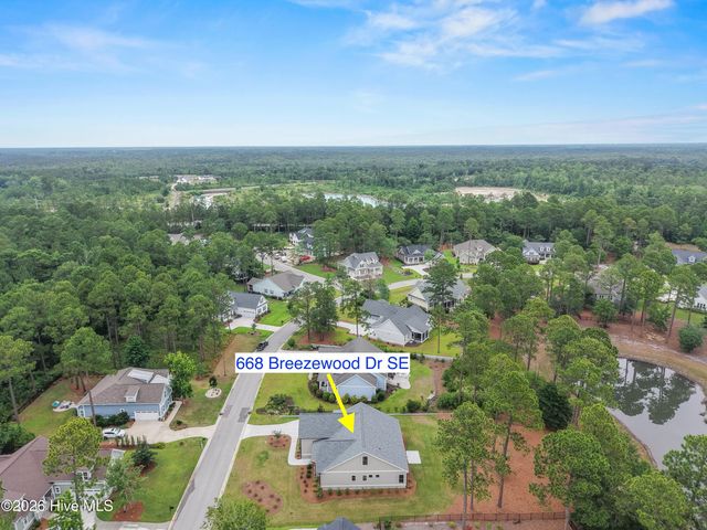 668 Breezewood Drive SE, Bolivia, NC 28422