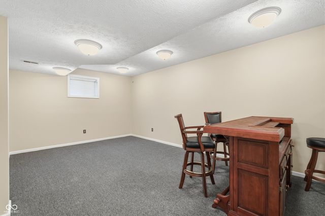 8864 Gardenia Court, Noblesville, IN 46060