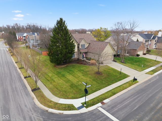 8864 Gardenia Court, Noblesville, IN 46060