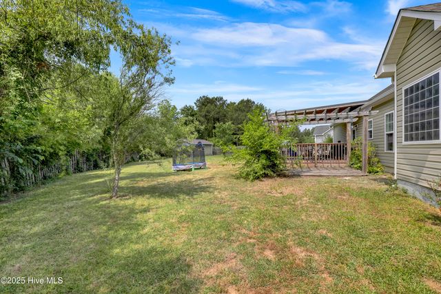 133 Fallbrook Lane, Rocky Point, NC 28457