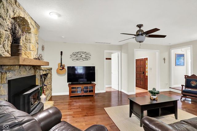 4990 E County Road 750 S, Brownsburg, IN 46112