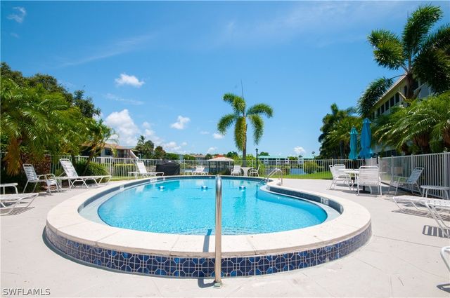 3150 Binnacle DR SE 209 - 2J, Naples, FL 34103