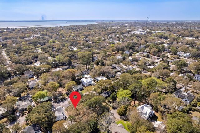 1428 Goblet Avenue, Mount Pleasant, SC 29464