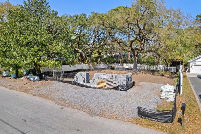 1428 Goblet Avenue, Mount Pleasant, SC 29464