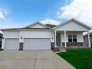 209 40th Street SW, Altoona, IA 50009