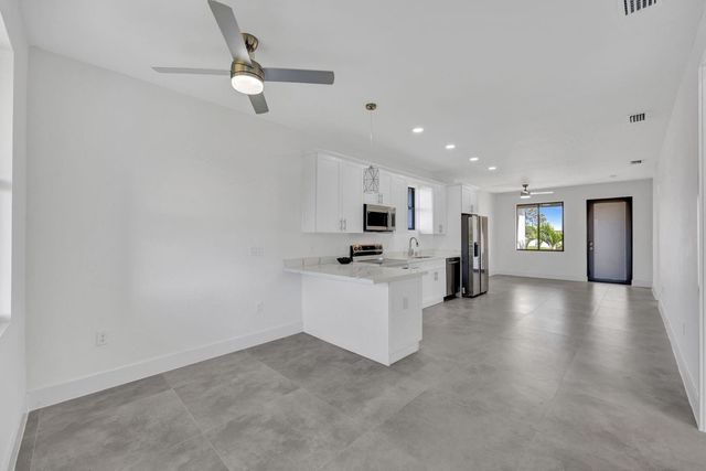 312 Progress Ave, Lehigh Acres, FL 33974