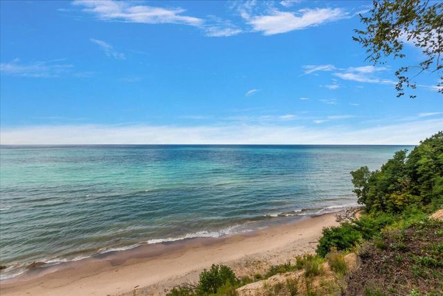 997 Lake Lane, Casco Twp, MI 49090
