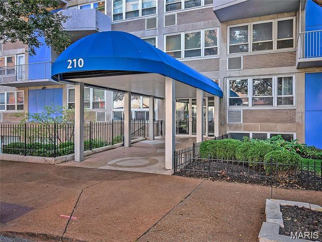 210 N 17th Street 904, St Louis, MO 63103