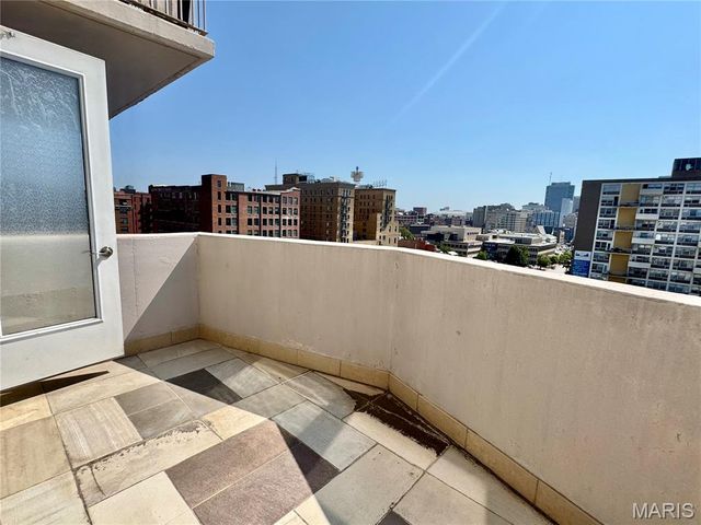 210 N 17th Street 904, St Louis, MO 63103