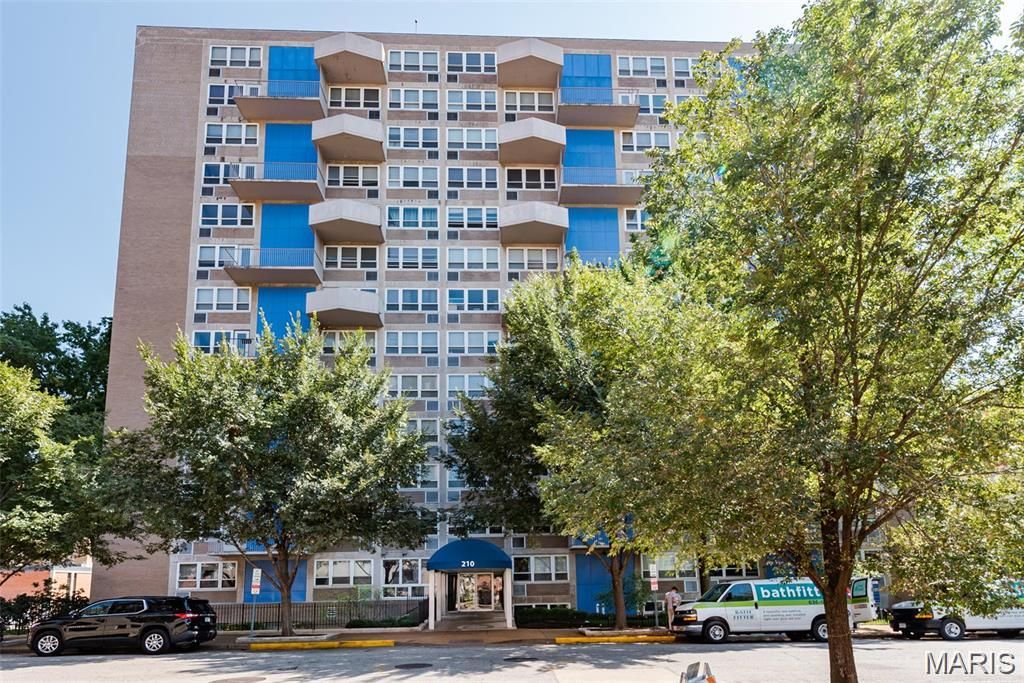 210 N 17th Street 904, St Louis, MO 63103