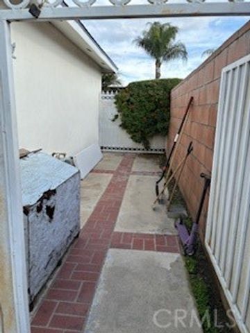 11256 Essex, Pomona, CA 91766