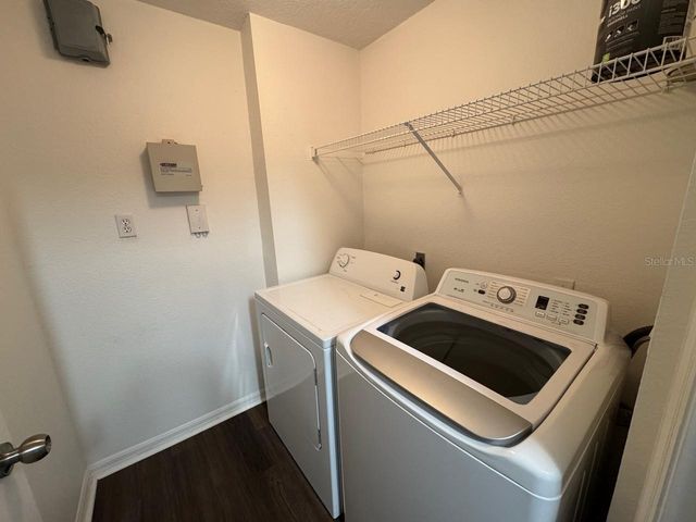 5536 METROWEST BOULEVARD 8-311, Orlando, FL 32811