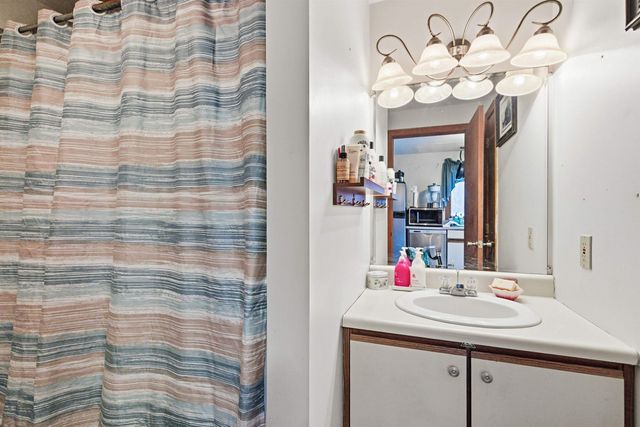 299 Concord Road, Northfield, NH 03276