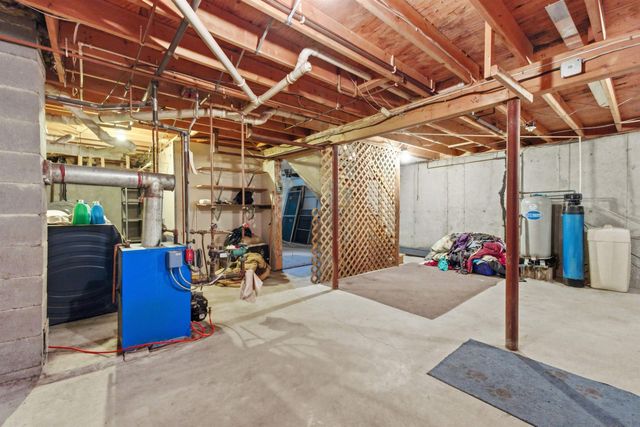 299 Concord Road, Northfield, NH 03276