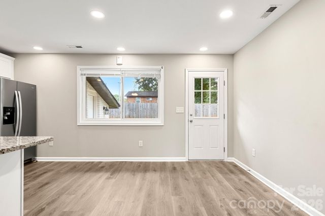 2427 Carrington Court, Charlotte, NC 28208