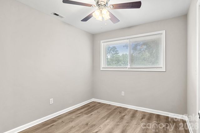 2427 Carrington Court, Charlotte, NC 28208