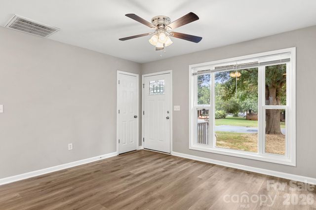 2427 Carrington Court, Charlotte, NC 28208
