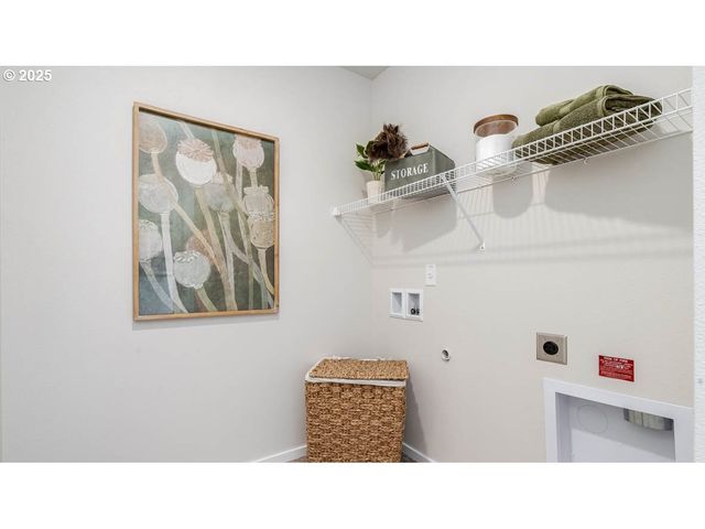 2805 U St, Springfield, OR 97477