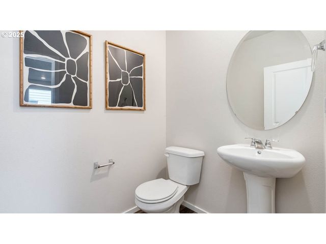 2805 U St, Springfield, OR 97477