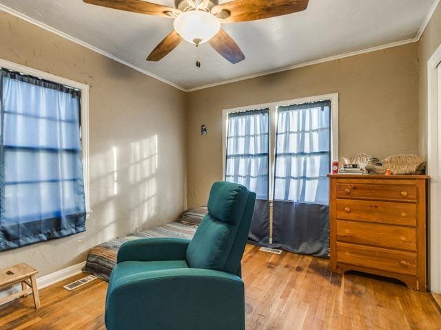 517 N 11th Avenue, Guthrie, OK 73044