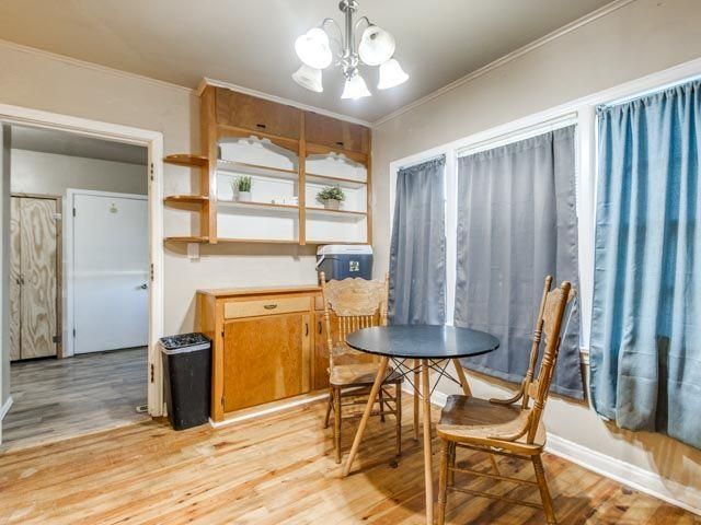 517 N 11th Avenue, Guthrie, OK 73044