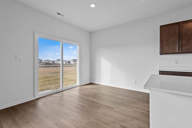 505 Arbor Ridge Drive, Hampshire, IL 60140