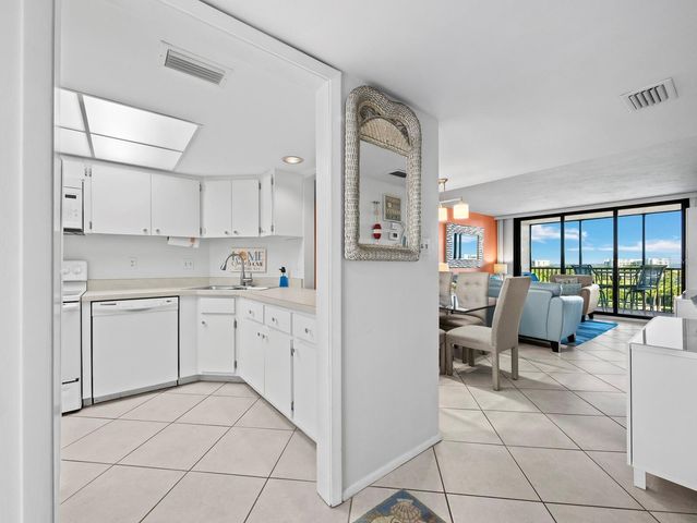 2045 GULF OF MEXICO DRIVE M1-502, Longboat Key, FL 34228