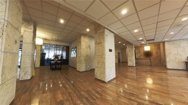 1965 S Ocean Dr 7E, Hallandale Beach, FL 33009