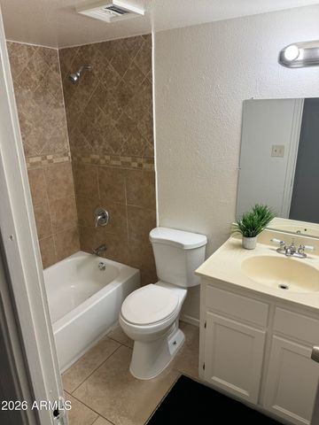 4510 E WOOD Street, Phoenix, AZ 85040