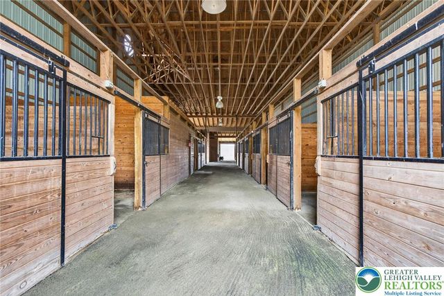 2121 Church View Road, Lower Milford Twp, PA 18036