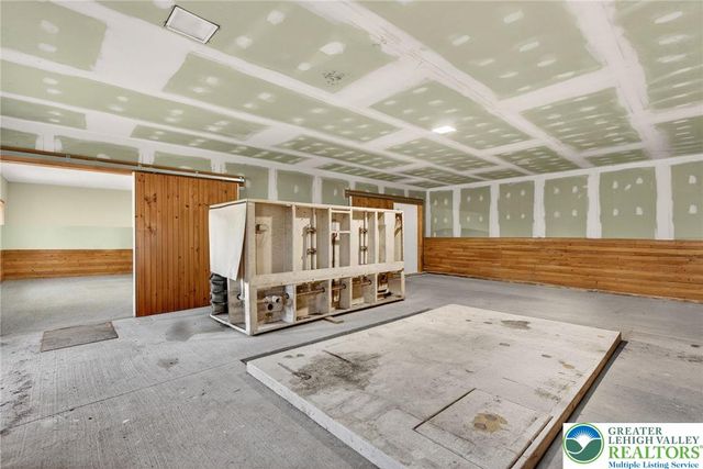 2121 Church View Road, Lower Milford Twp, PA 18036