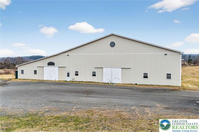2121 Church View Road, Lower Milford Twp, PA 18036