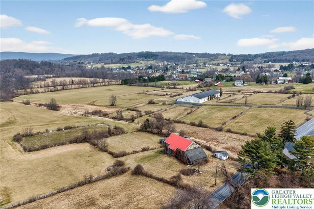2121 Church View Road, Lower Milford Twp, PA 18036
