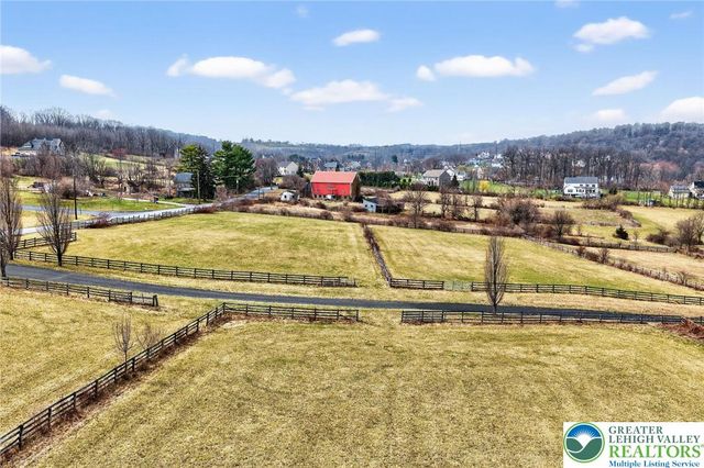 2121 Church View Road, Lower Milford Twp, PA 18036