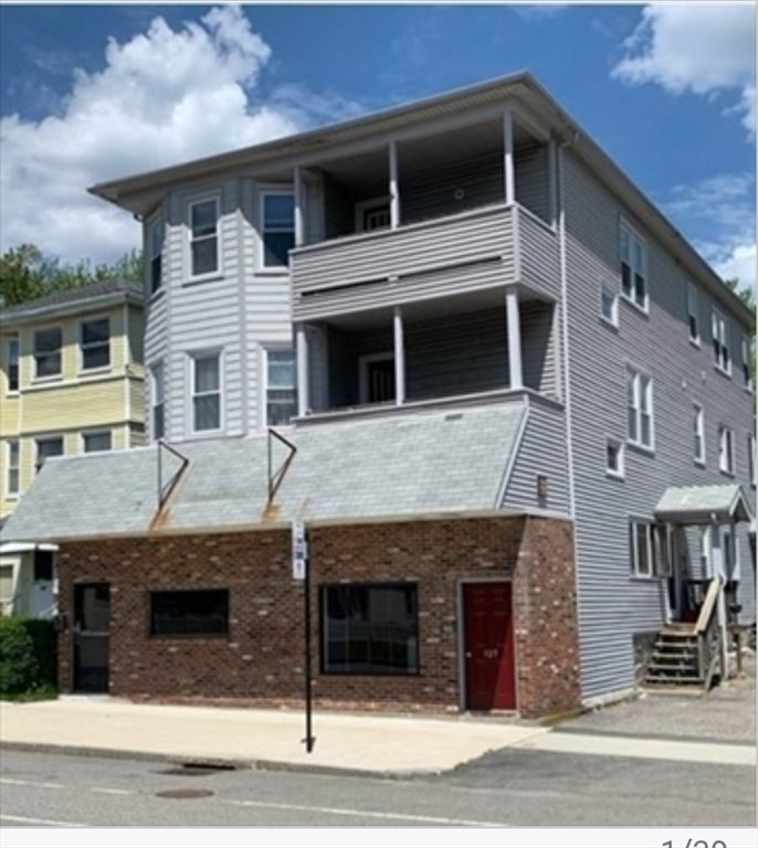 125 Hamilton Street 2, Worcester, MA 01604