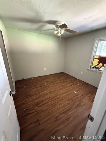 2336 Tupelo Drive, Clarksville, IN 47129
