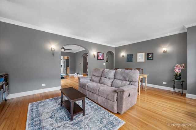 1536 W Fargo Avenue 1S, Chicago, IL 60626