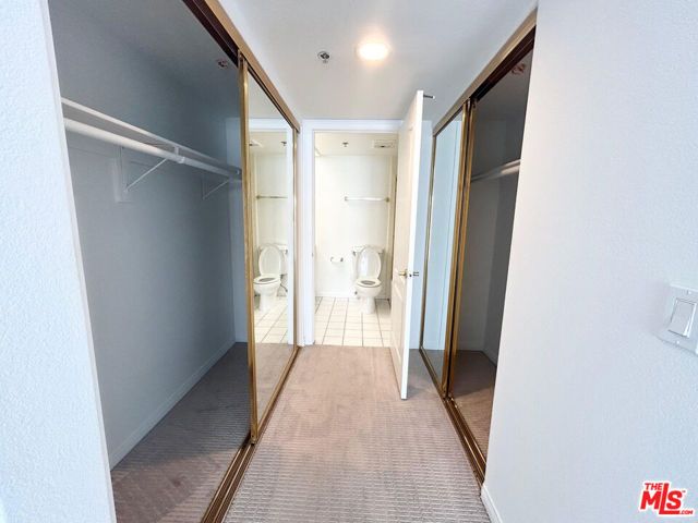 11734 MONTANA Avenue 409, Los Angeles, CA 90049