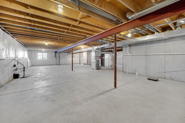 5146 Sedona Circle, Schererville, IN 46375